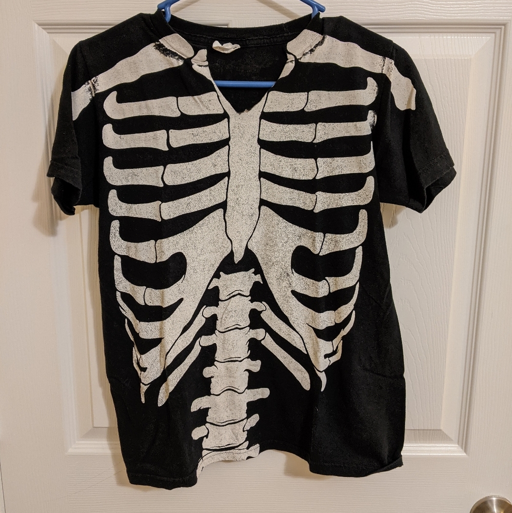 Hot Topic Skeleton Shirt